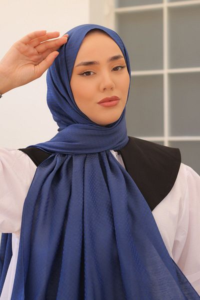 Silk Home Twinkle Shawl Model 50003-10
