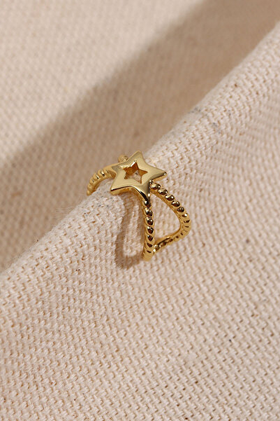 Süspüs Accessories Gold Renk Yıldız Figürlü Kıkırdak Küpe