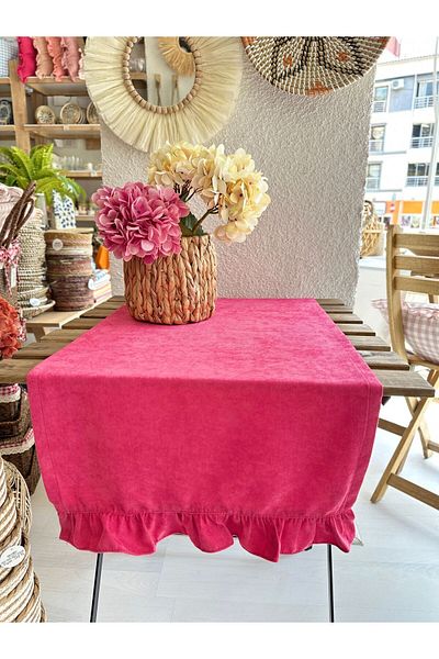 Decamor home Fuchsia Pink Vintage Dertsi Runner - Frilly Stain Resistant
