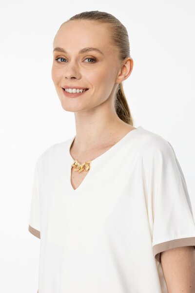 ON Блузка з ланцюжком на комірі