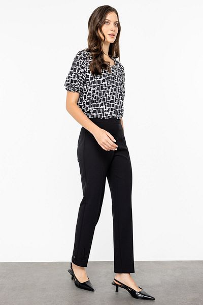 Ekol Black Embroidered Women's Trousers 3070 - Leg Detailed