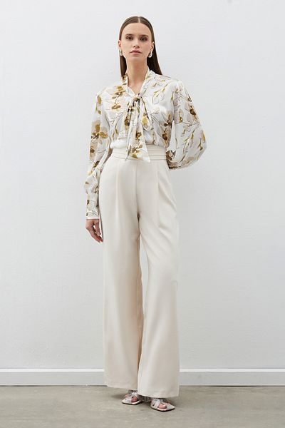 Sateen Floral Patterned Shirt with Scarf - Khaki