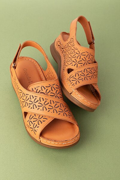 Gondol Kadın Hakiki Deri Rahat Günlük Sandalet Byz.417