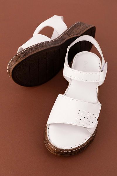 Gondol Sandale de zi cu velcro confortabile din piele naturală pentru femei Iz.8403