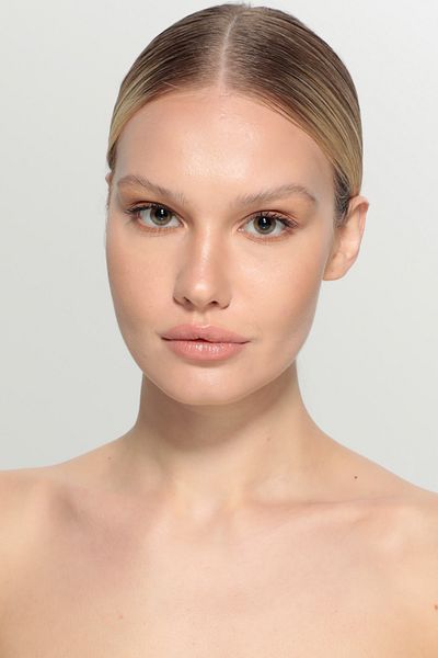 New Well Derma Cover Serum - No:02 Model