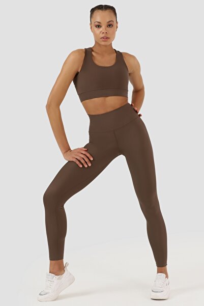 Superstacy Спортен сутиен с кръстосани презрамки Bitter Coffee