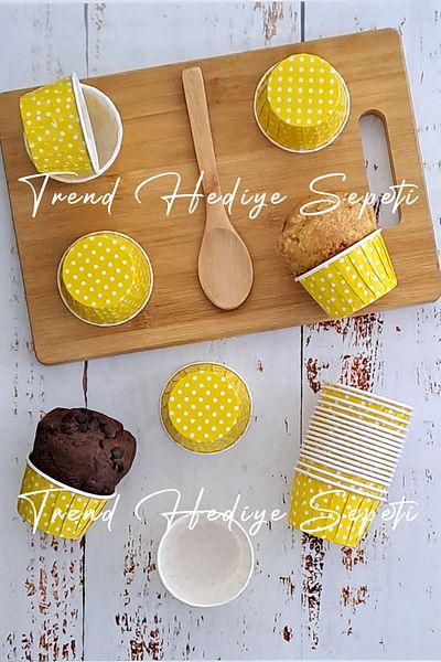 Trend Hediye Sepeti 25-Piece Yellow Polka Dot Muffin - Airfryer Compatible Cupcake Cake Mold