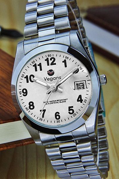 Vegans 3507 Calendar Steel Cord Men's Wrist Watch