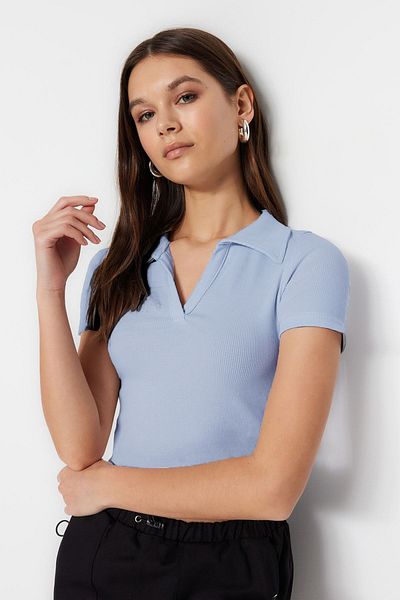 Trendyol Collection Light Blue Fitted Crop Polo Neck Ribbed Stretchy Knitted Blouse TWOSS21BZ0038