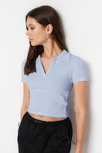 Trendyol Collection Light Blue Fitted Crop Polo Neck Ribbed Stretchy Knitted Blouse TWOSS21BZ0038