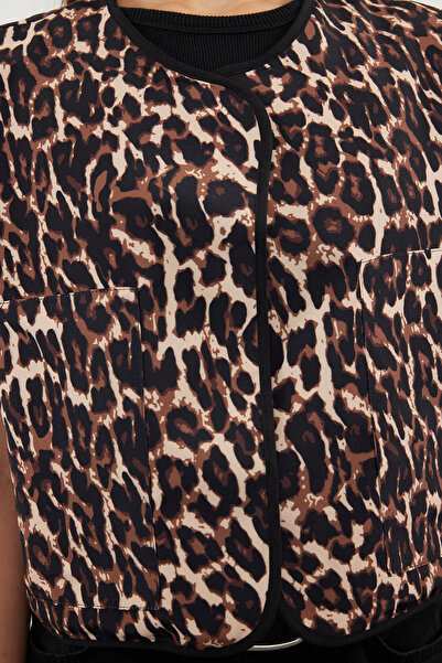 Trendyol Collection Кафява обикновена двустранна тъкана жилетка с леопардов принт с двойно лице Twoss24Ye00059
