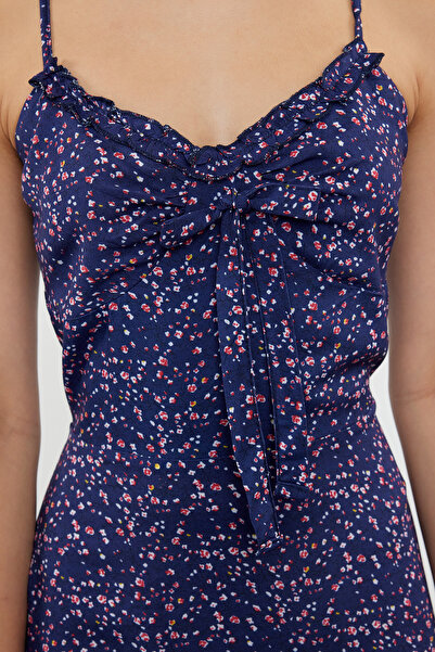 Trendyol Collection Szíjas mini pöttyös mintás sötétkék ruha - TWOSS21EL3214