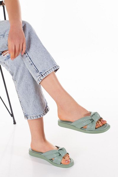 Demashoes Γυναικείες παντόφλες με πράσινο μέντα