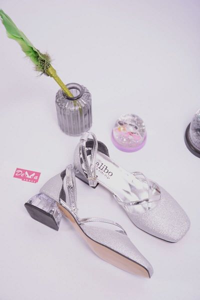 Demashoes Pantofi cu toc detaliați pentru fete, argintii, cu toc transparent