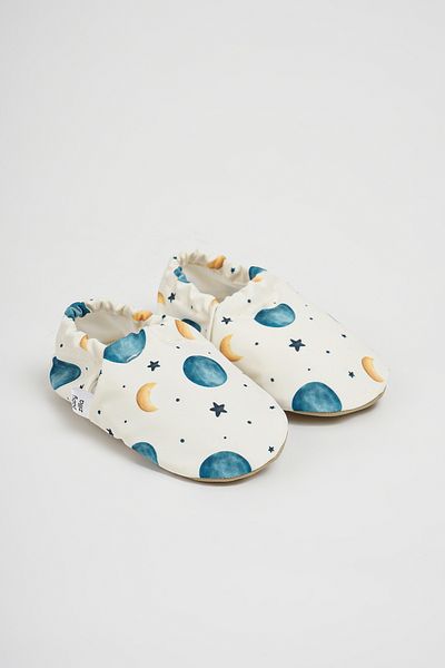 BabyZilla Non-slip Sole with Baby Booties - Home Boots, Nursery Shoes and Summer Slippers