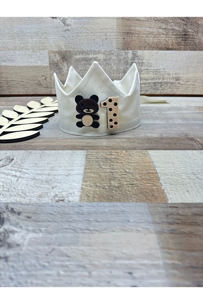 Feriatolye Ayıcık konseptli krem 1 yaş doğum günü tacı