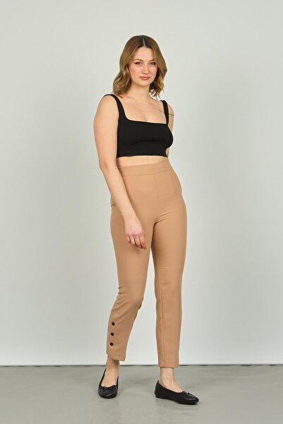 F&A Textile Pantaloni slim cu nasturi pentru damă 6001 Camel