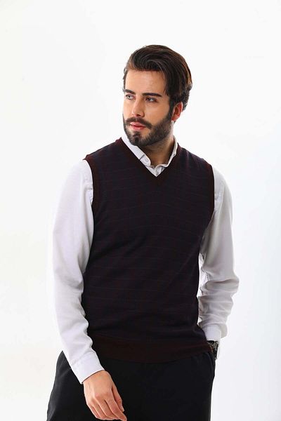 Pelikan Men's V-Neck Wool Sweater 4P13 Claret Red