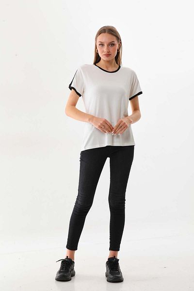 Sistas Women's Crew Neck Short Sleeve Blouse 23010 Ecru