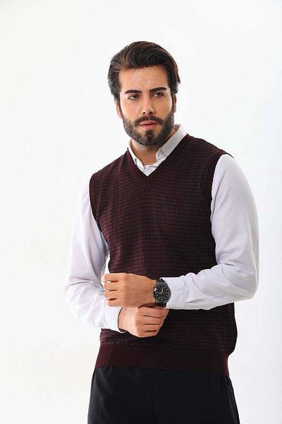 Pelikan Men's V-Neck Wool Sweater 4P10 Claret Red
