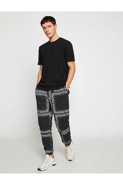 Koton Jogger Sweatpants με φλοράλ εμπριμέ δαντέλα στη μέση