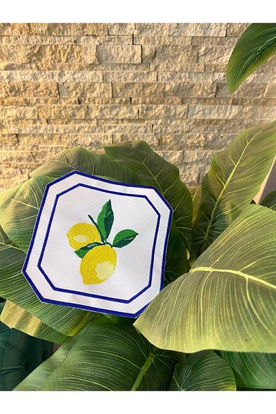 Soft Colours 2 Pieces Lemon Pattern Decorative Cocktail Presentation Napkin Coffee Side Accessory