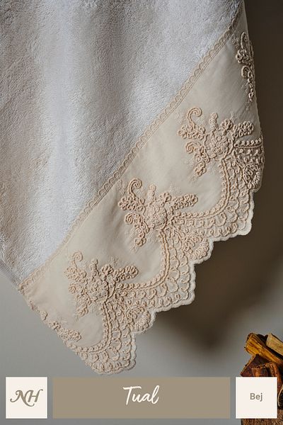 Nazik Home Towel Embroidered Hand Towel (30 X 50 Cm)