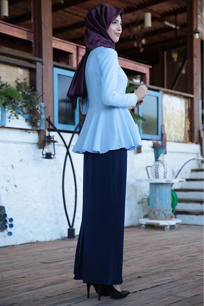 Prive Crepe Pencil Skirt