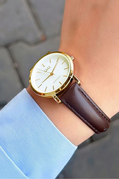 Q&Q 3 ATM Waterproof Leather Band Women's Wristwatch