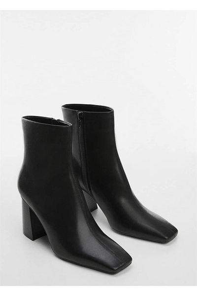 MANGO Woman Κοντές μπότες Blunt Toe Block