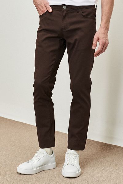 ALTINYILDIZ CLASSICS Ανδρικό Ευέλικτο Casual Παντελόνι Dobby σε στενό κόψιμο σε καφέ Slim Fit