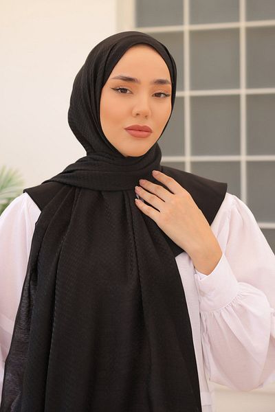 Silk Home Twinkle Shawl Model 50003-01