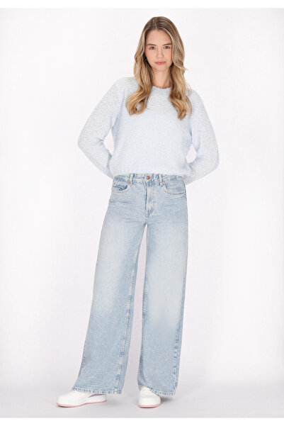 myMo Sweater - Stylish and Comfortable