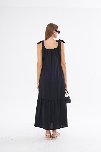 The Champ Clothing Black Square Collar and Tie-Up Shoulder Detail Flowy Dress
