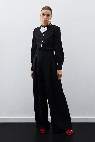 Sateen Bluză neagră cu guler cu model floral