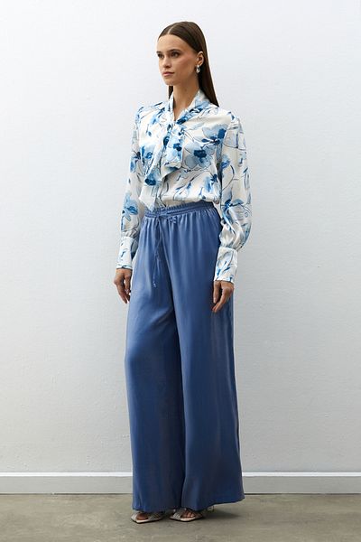 Sateen Pantaloni cu talie elastică ALBASTRU strălucitor