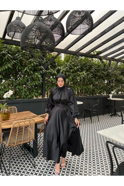 KADNER Lia Siyah Önü Büzgülü Şanel Saten Kumaş Lüks Tesettür Abiye Elbise
