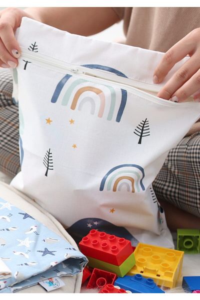 TAKI BY EKİN Rainbow Patterned Waterproof Lined Wet/dirty Bag