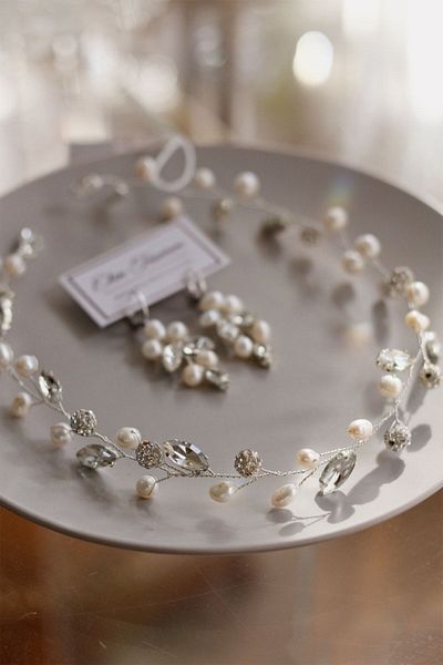 Elen Tasarım Thin Bridal Crown and Set Earrings with Natural Pearls and Stones