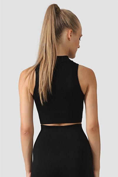 Superstacy High-Rise Seamless Black Sports Bustier