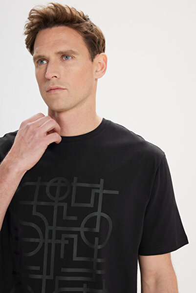 ALTINYILDIZ CLASSICS Μαύρο μπλουζάκι με στάμπα με λαιμόκοψη 100% βαμβάκι