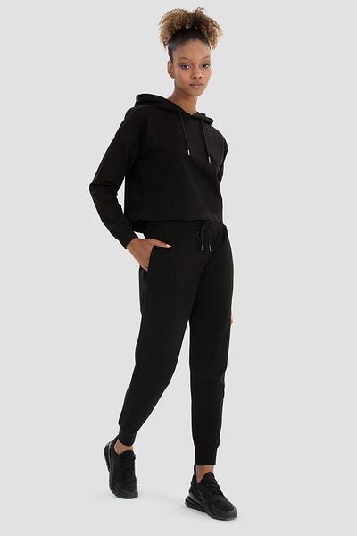 Superstacy Lexa Carrot Cut Black Jogger