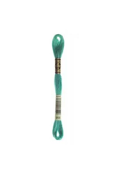 Dmc Fire de broderie Muline Hand - 8 M - Culoare nr 958