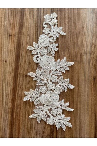 Öztürk 15x35.5cm French Guipure Sconce - Single Package