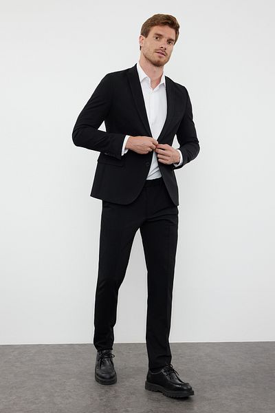 Trendyol Collection Slim Fit Basic Suit - Slim Fit TMNSS24CY00001