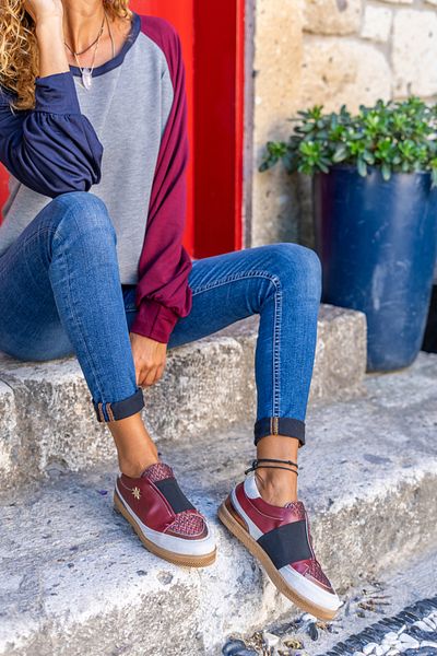 Maroon sneakers outfit women's new arrivals