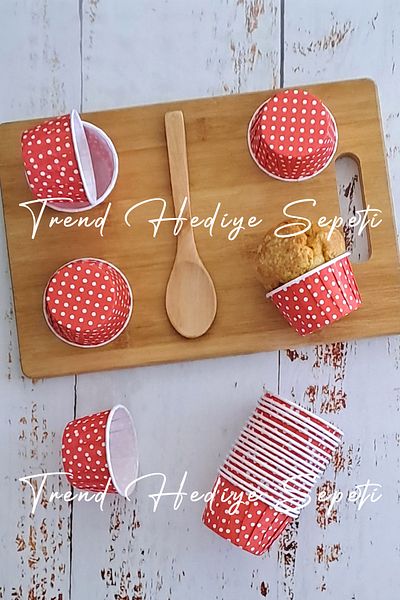 Trend Hediye Sepeti 25-Piece Red Polka Dot Airfryer Compatible Muffin and Cupcake Mold