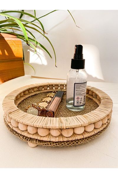 homeyandlovey Wooden Beaded Wicker Natural Raffia Tray, Decorative Tray, Decor Tray for Bathroom, Home, Table 23cm Diameter