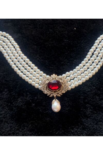 Takkı by Handan Cam inci ve elmas montür choker kolye
