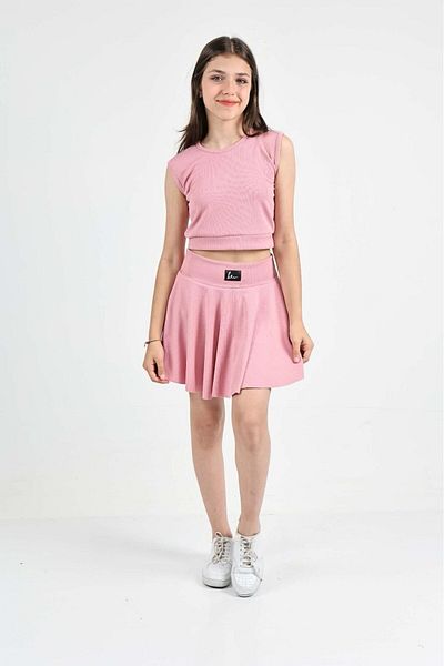 Özeniş Suit with Shorts Skirt